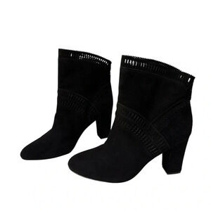New ISOLA EVODA BLACK SUEDE LASERCUT HEELED